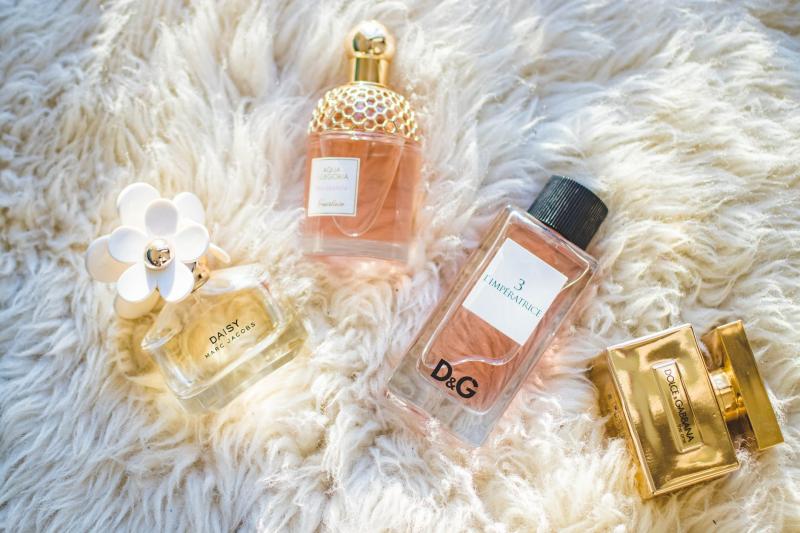 Как сохранить аромат парфюма на весь день