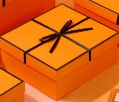 Коробка подарочная 29*20,5*8,5 см, оранжевая
